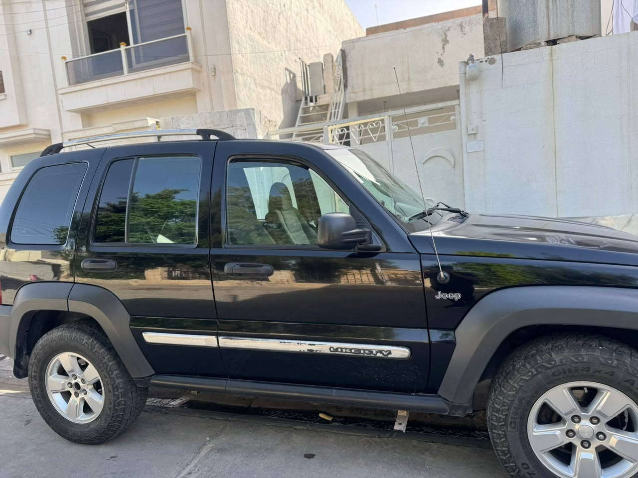 ئەم سیارە بۆ فرۆشتنە 
٢٠٠٧ 
١٩٠هەزار رۆشتوە
دعامي بو دعامي هةمووي بةشةرت 
بۆیاخ لێدان هیچی نیە 
مەکینە گیر هەموی بە شەرت
هەزەی نوؽیە
سەنەو تا ٢٠٢٩ بەسەر دەچیت
نرخی ٧٧$ مەجال
شوین هەولیر
بۆزانیاری زیاتر
***********
واتساب و فایبر أربيل, العراق
