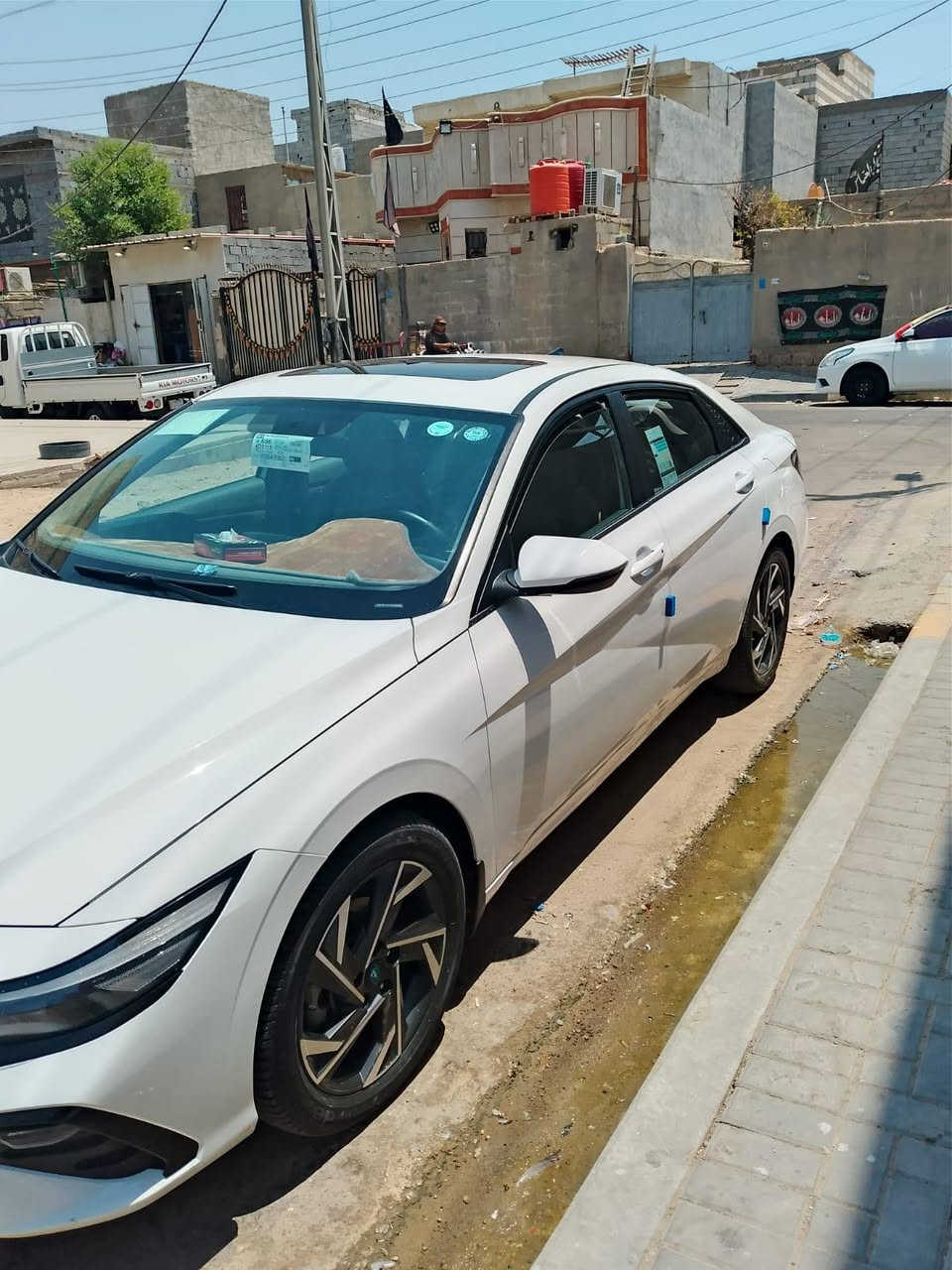 النتراء خليج مديل 24 ماشيه 30 كفال سعر 172 عنوان البصرة 
سيارة فول ***********
