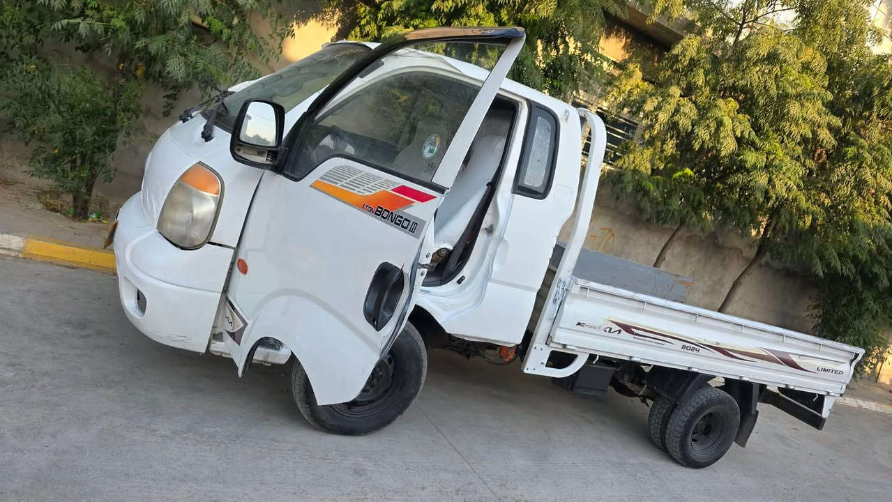 کیا دوتەنی مەکینە 3000 
گێڕو مەکینەو ئەکسلو تەقەو ڕەقەی بەشەرت مەکینەی تازە تەشفیتە بەشەرت هەمو گیانی بەشەرت سەیارەکە ڕەقەم بەغایە سنەوی ئەولیات و حاسیبە بەشەرت هەمو گیانی بەشەرت 
نرخی 54 مەعامەلە السليمانية, العراق
