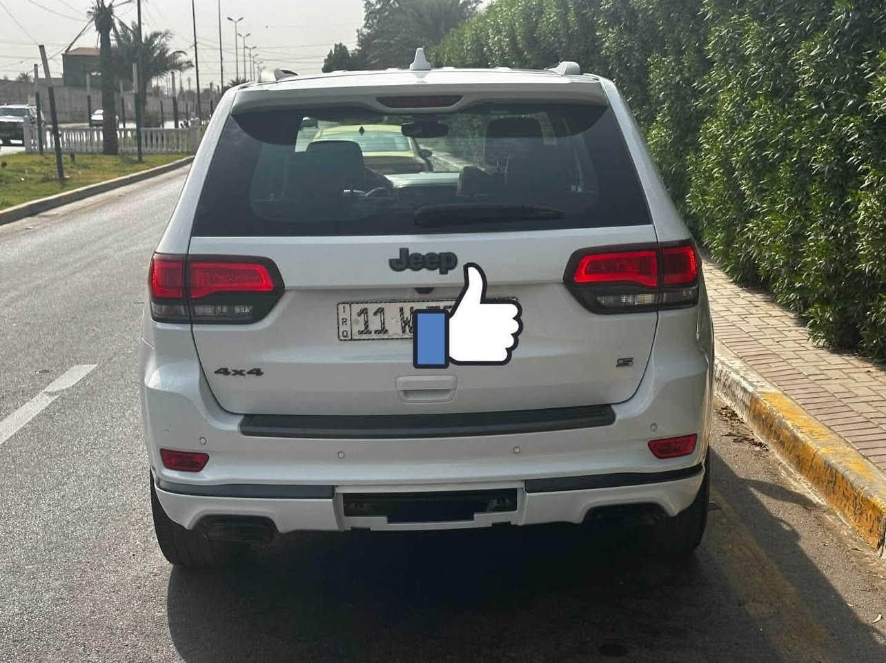 جيب  فئه s خليجي موديل : 2019
المحرك : V6. 3.6L .

تخم تايرات جديد

صدر جديد امامي خلفي

ترايها كلش حلو سياره برغي مناقصها بأسمي تحويل نفس اليوم

* المواصفات :

* نقطة عمياء .

* دفع رباعي 4x4 .

* فرش المقاعد من الجلد .

* المقاعد الأمامية كهربائية .

* ذاكرة لحفظ وضعيات الجلوس .

* المقاعد الأمامية مع تدفئة .

* ويل قياس 20 انج اسود لماع .

* مقود + الصدر كهربائي .

* تدفئة ستيرن .

* سقف سلايت روف

* شاشه 8.4 انج .

* نظام الملاحة (GPS) .

* نظام خاص للطرق الوعرة .

* مصابيح امامية زنون .

* المصابيح الأمامية مع LED لايت .

* كشافات الضباب زنون .

* تشغيل عن بعد .

* صندوق كهربائي ..

* حساسات خلفية .

* كاميرا خلفية .

* بخاخ ماء لتنظيف المصابيح الامامية .

* مرايا بخاصية التعتيم الذاتي .

* مرايا جانبية قابلة للطي

* بلوتوث تلفون .

* محدد سرعة .

* نظام تشغيل واطفاء اوتماتيكي للمحرك للتوفير من صرف الوقود .

للتواصل واتس اب 

***********
