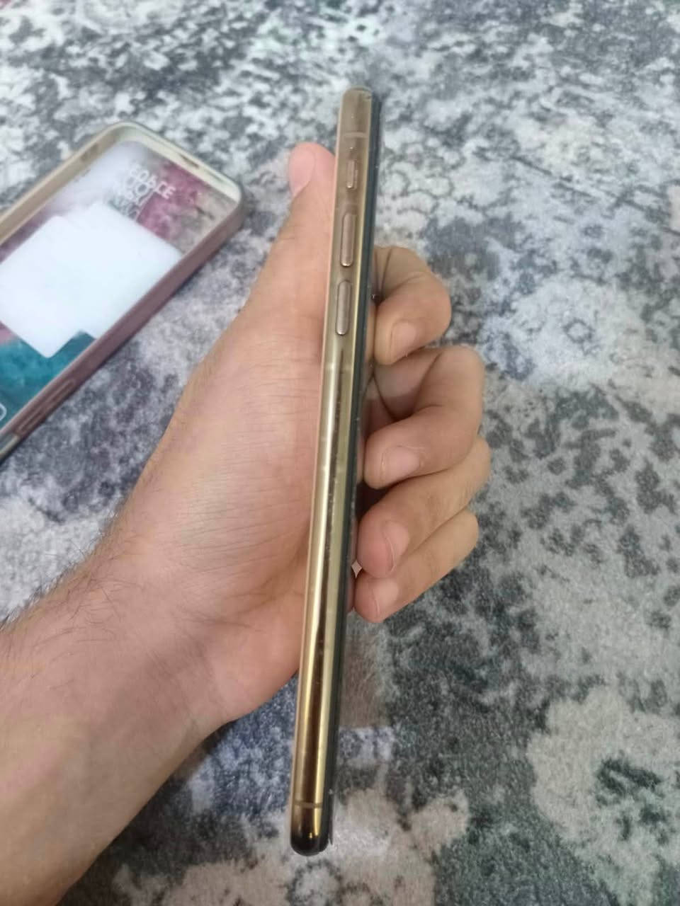ايفون xs ماكس
الجهاز ما مفتوح ونضيف وبطاريتة الاصلية 72 ذاكرة 512 ذاكرة عملاقة وكلشي شغال بي السعر 300 وبي مجال / رقمي : *********** العنوان : البصرة ابو الخصيب
