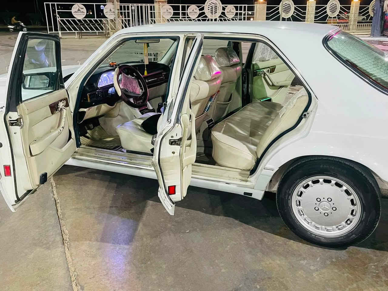 ادخل خاص أو تتصل وانطيك تفاصيل 

مراوس بسبعا راكب إذا اكو 💁. ***********
