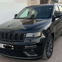 جيب گراند شيروكي التوديد فوووول مواصفات  جملغ صبغ وباب امبدل بلادي  20...