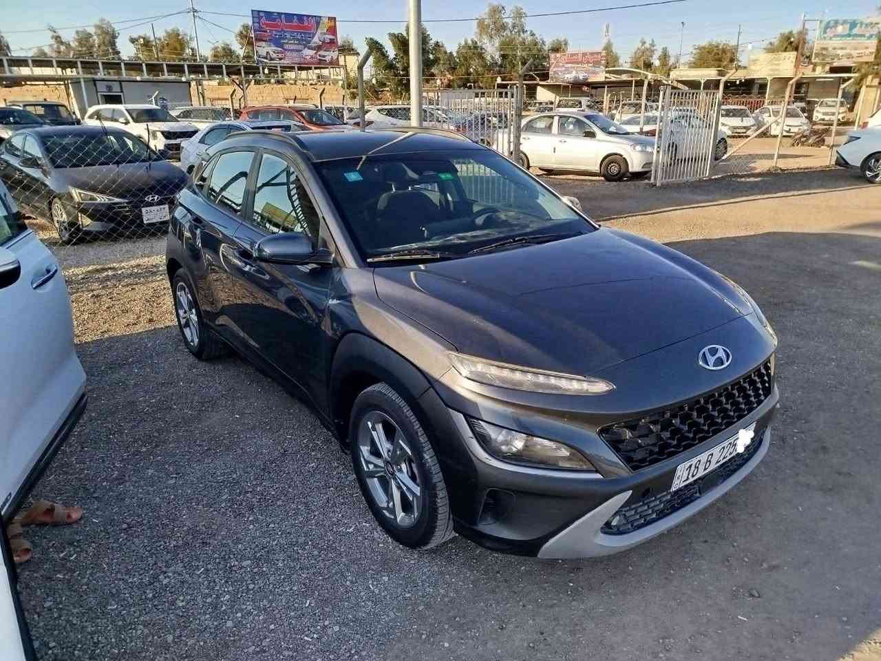 كونا 23 محرك 2000 دوش
فول عدة الفتحة 
لون رصاصي طوخ
رقم بابل جديد
كلين دون صبغ فقط بارد
شاشة كامرة 
بصمة
تشغيل عن بعد
رادار 360درجة
توقف ذاتي
تحديد مسار 
مثبت سرعة
مكينة الفين دوش 
للستفسار ***********
