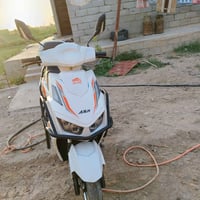 ٦ بطاريات • مدى ٥٠كم • سرعة ٨٠كم
