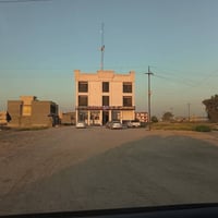 ارض للبيع • ارض تجارية • القرية النفطية • المجمع النفطي • ارض 200 متر ...