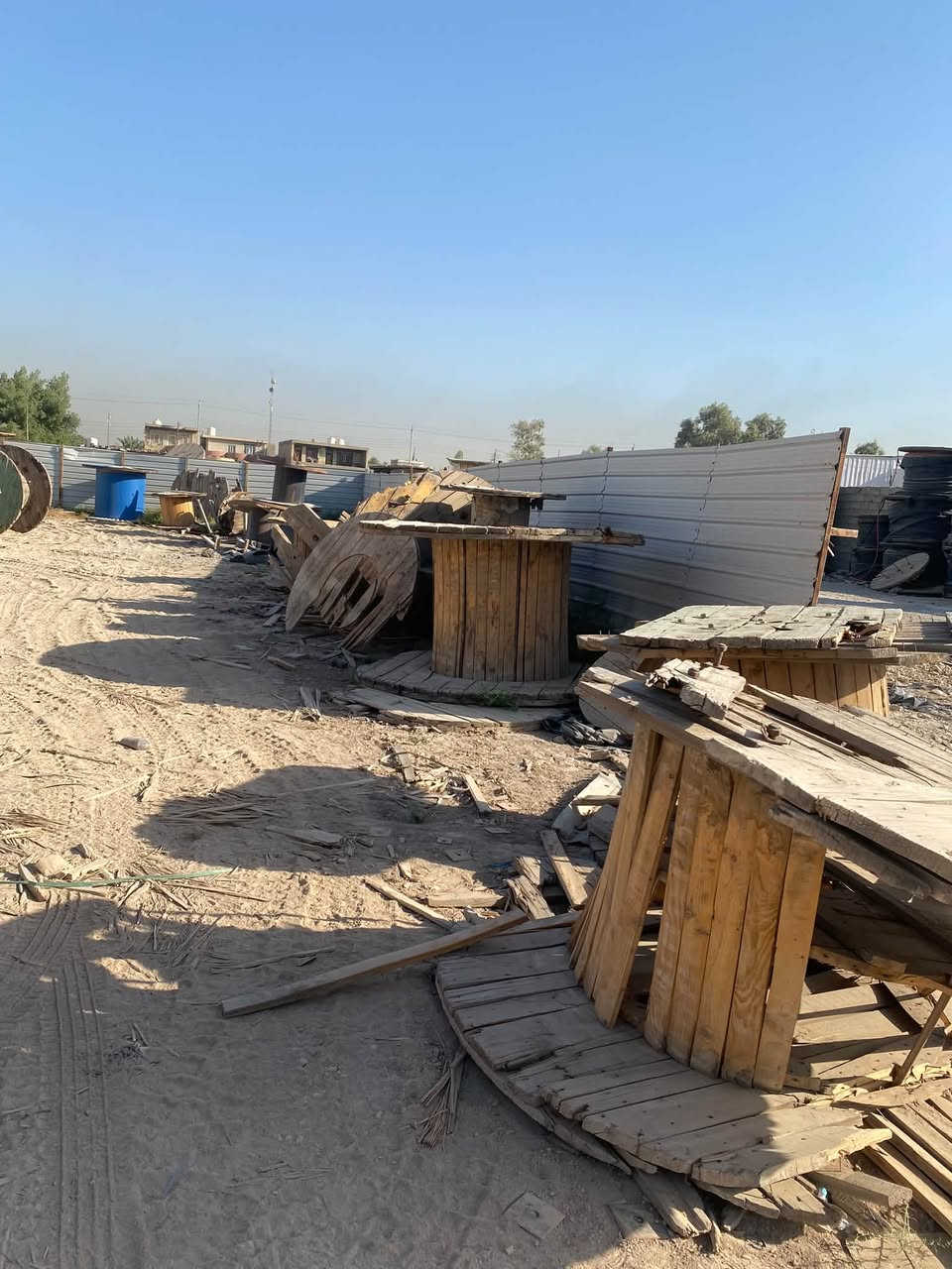 يتوفر بكرات حطب ***********
