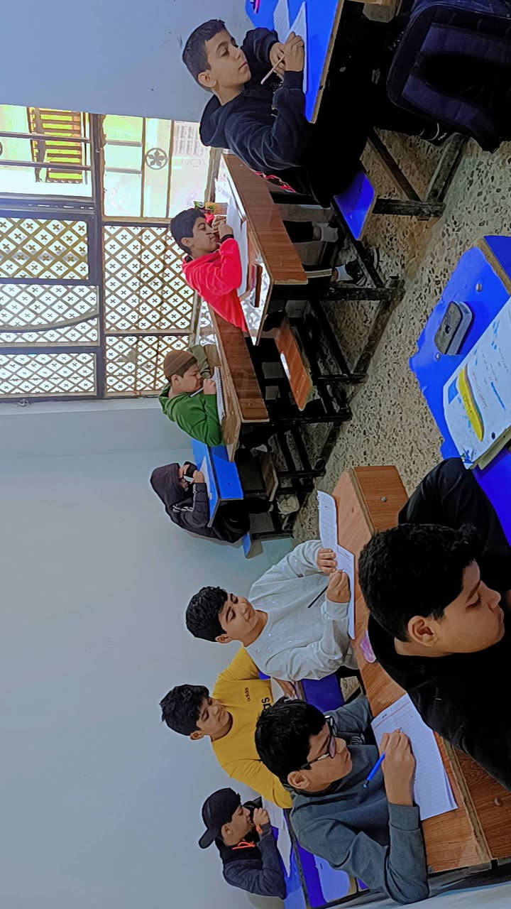 يعلن معهد صادق العلوم عن بدأ التسجيل للعام الدراسي الجديد، لاستقبال الطلبة في جميع المراحل الدراسية:

🔹 التمهيدي
🔹 الابتدائي
🔹 المتوسط
🔹 الإعدادي
🔹 الخارجي 

✨ بإشراف نخبة من الأساتذة الأكفاء، وكادر تدريسي متميز 

مميزاتنا:
✅ متابعة مستمرة لمستوى الطالب.
✅ معالجة نقاط الضعف وتقوية المستوى العلمي.
✅ أساليب تدريس حديثة.
✅ قاعات مريحة وبيئة تعليمية محفزة.

🎯 هدفنا بناء أساس علمي قوي ومساعدة الطلبة على تحقيق أفضل النتائج.

📌 التسجيل مفتوح الآن

📍 العنوان الجديد: سبع قصور بداية شارع ابو احمد 
📞 للاستفسار: ***********
