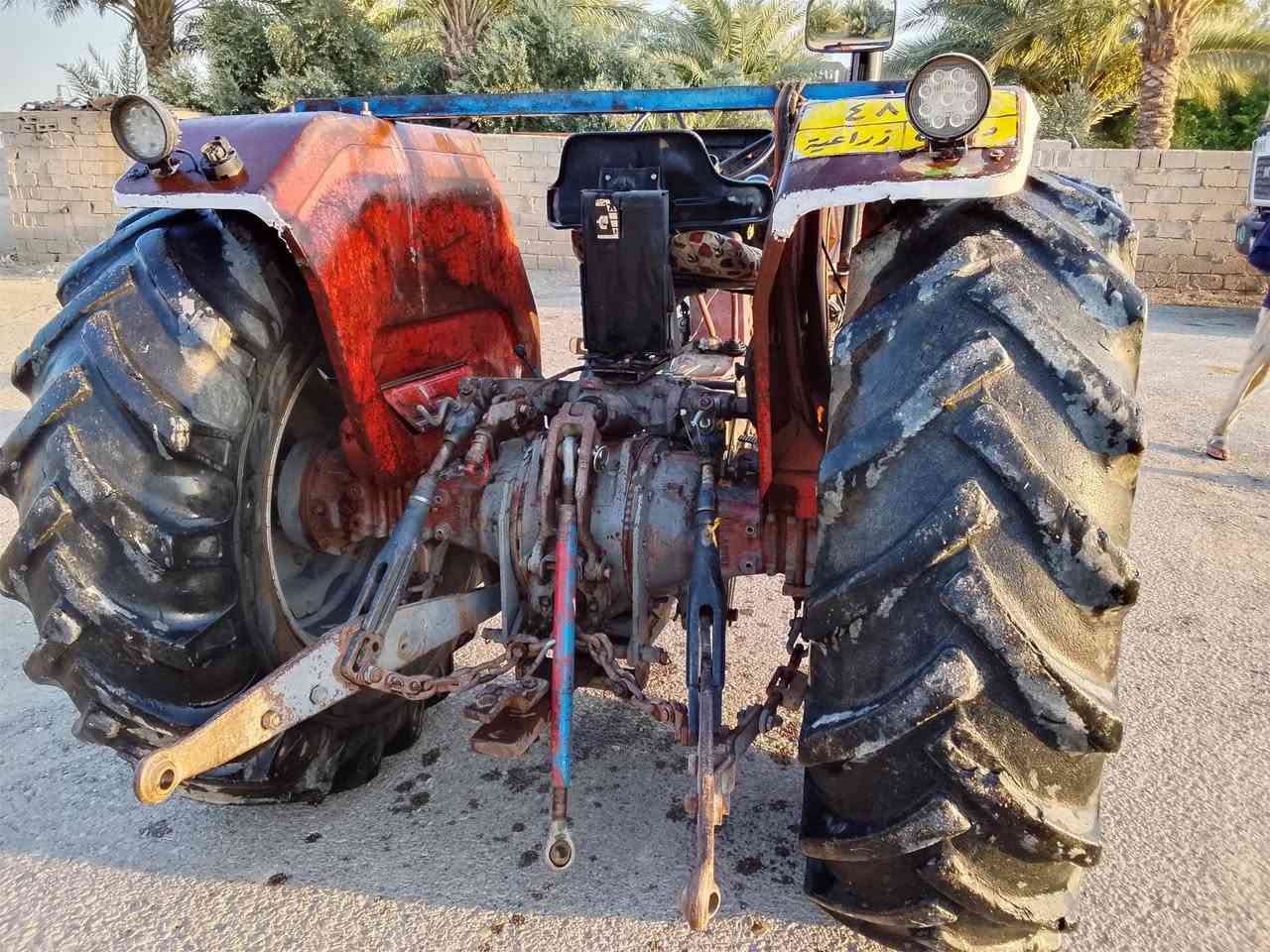 السلام عليكم فوركسن انكليزي للبيع موديل 81 حجم 290 رقم ديالى صاحبها متوفي السعر 11 ونص وبيها مجال 
اي استفسار اتصل ***********
