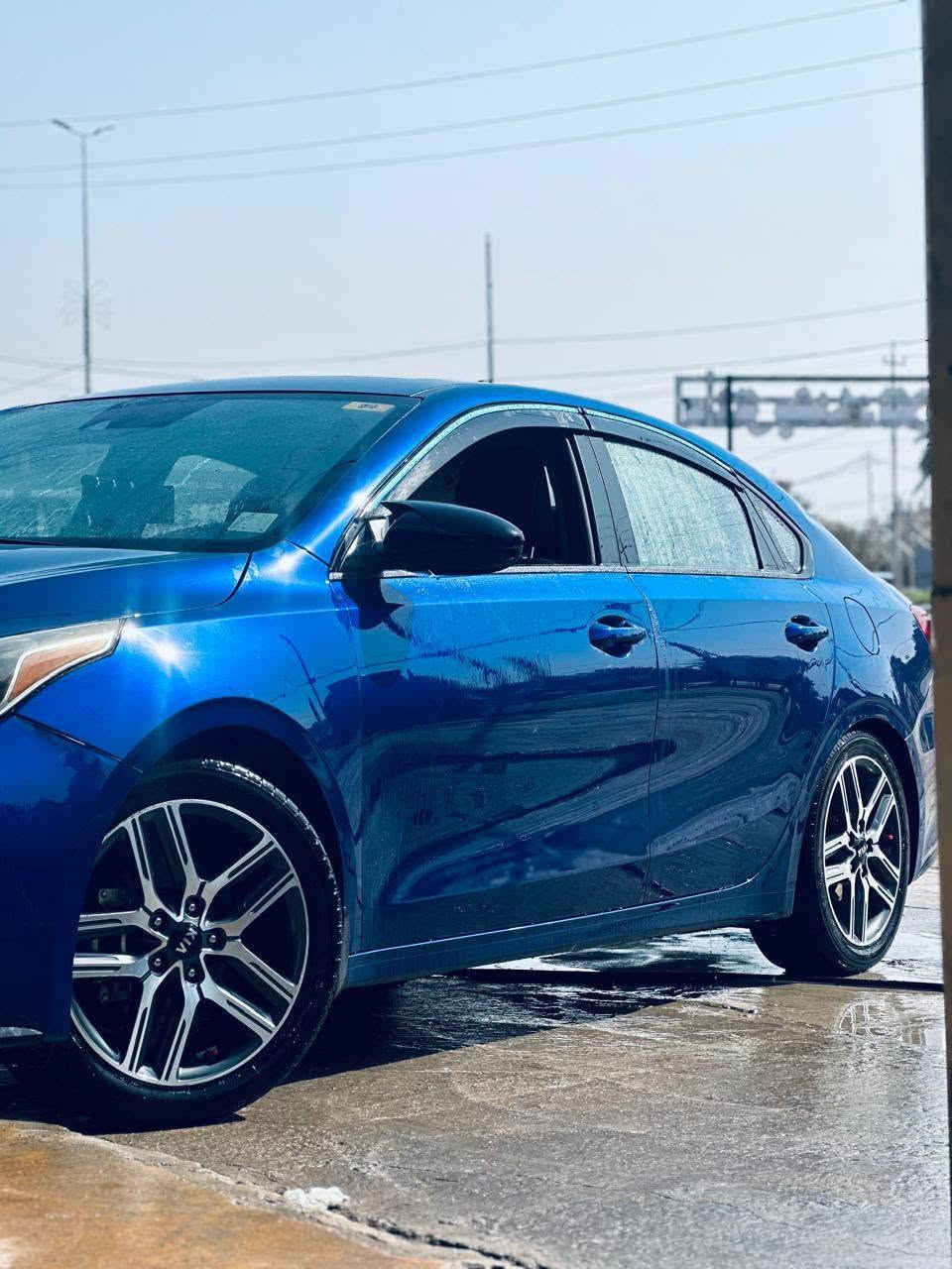 للبيع كيا فورتي GT-Line موديل 2019 🚘💙

للبيع كيا فورتي GT-Line موديل 2019، لون أزرق، سيارة شكلها رياضي وحلوة، ومواصفاتها ممتازة.

🔹 الماركة: كيا
🔹 الموديل: Forte GT-Line
🔹 سنة الصنع: 2019
🔹 المحرك: 2.0 لتر
🔹 اللون: أزرق
🔹 الفئة: GT-Line
🔹 التجهيزات: شاشة، كاميرا خلفية، تحكم بالمقود، تشغيل بصمة/زر، ومواصفات GT-Line حسب التجهيز.

السيارة مناسبة للاستخدام اليومي، وشكلها رياضي ومرتب، والداخلية مريحة.

📍 السيارة موجودة بـ بابل
💰 السعر:120 قابل للتفاوض للجادين فقط
📞 للتواصل: ***********
