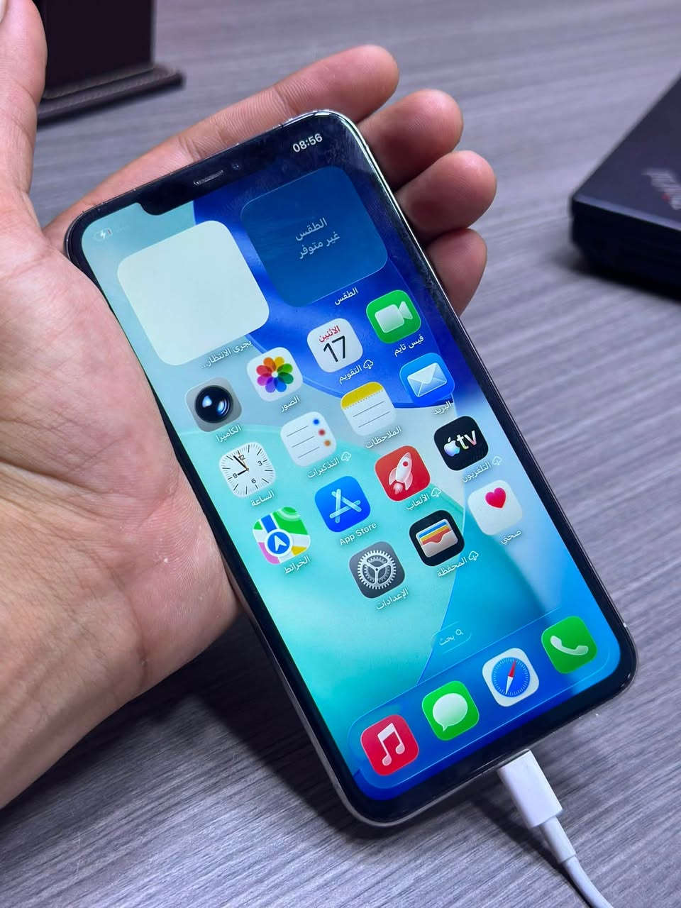 ١١برو ماكس شرق اوسط 11
فول نضافه ذاكرة 256 مبدل شاشة وسط وهاي الفطر بالضهر بي فقط  بطارية ٧١ لامعلايه ولاملعوب بيها  السعر ٢٧٠ مكان نجف كوفة ***********
