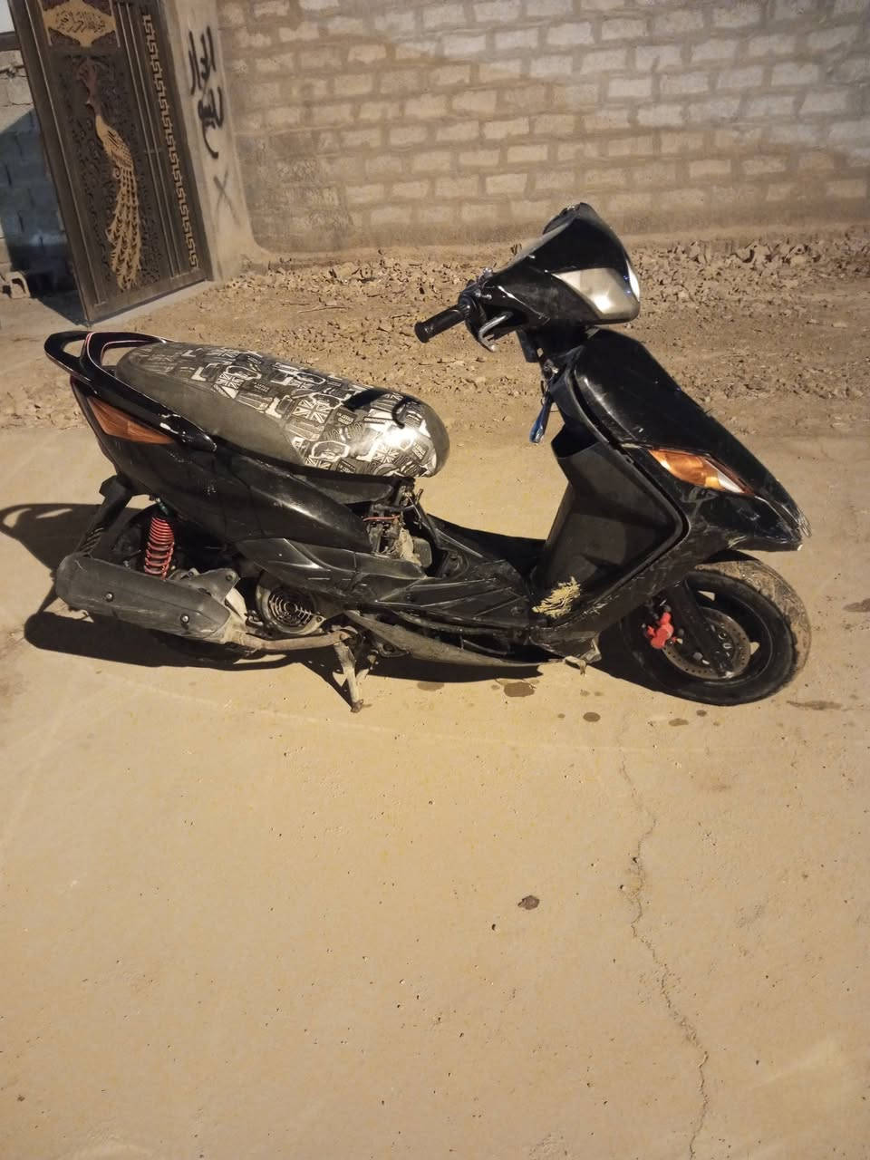 السلام عليكم دراجه للبيع ماكس ثعلب دراجه نضيفه سعرها 450بيها مجال لشراي مستعجل عل بيعه 
***********
