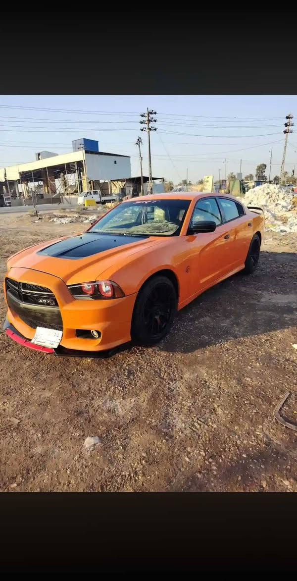 جارجر موديل ١٤ لونه مميز برتقاليه 🍊 بلادي مكينه ٥٧٠٠هيمي السياره ارتي فول من عده الفتحه السياره خصوصي بسمي  لستفسار اتصل *********** لستفسار اتصال رقمه بغداد بسمي كبل احولك مكانه نجف
