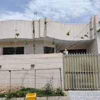 الشبانة قرب قصر المؤتمرات • ٢٠٠م • غرفتين