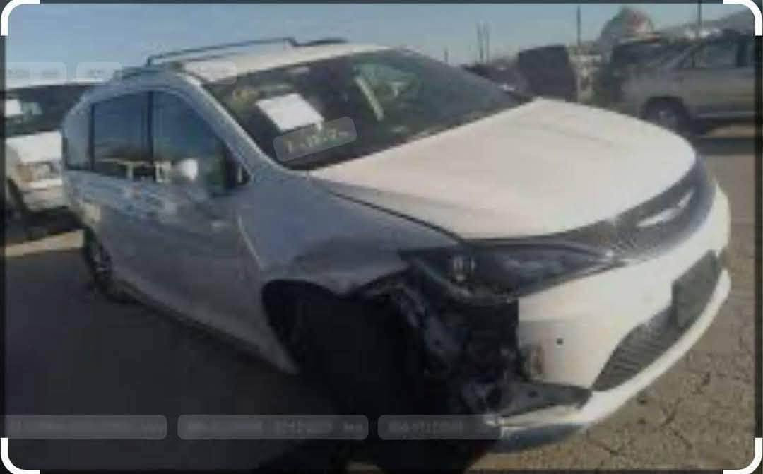 السلام عليكم كلايسلر باسفكا او مراوس باسفكا هايبرد
 @إشارةكروب دوج كرفان وكرايسلر تاون وباسفيكاكروب باسفيكا@
كرايسلر باسفيكا موديل 2018 ابيض بغداد كامل tuoring Lمواصفات كير ومكينه كفاله 

 ماعده الفتحة""

حادث موضح بالصور !
@@@@@

الرقم : بغداد  خصوصي...  ‼️‼️‼️‼️‼️‼️

رقم الشاصي : 2C4RC1BG0JR170994

- محرك 6 سلندر 3600

- ويل كب حجم 17

- كار بلي

- بصمة للأبواب الاربعة مع بصمة للجنطة

- حساسات خلفية اصل

- كاميرا خلفية اصل دوارة مع الستيرن

- حساسات الاجتياز الجانبية

- كشافات دعامية اصل

- بصمة تشغيل وتشغيل عن بعد

- قبق الجنطة  شفط

- ابواب جانبية كهربائية الحركة متعددة الفتح والغلق

- كشنات جلد اسود

- -تحكم كهربائي متكامل لمقعد السائق

- تحكم ستيرن جهتين مع مجموعة ايعازات

- شاشة دشبول كبيرة تحتوي مجموعة من الايعازات

- السيارة 7 راكب مع 3 قطع تبريد

- رادار جانبي 

- توقف ذاتي عند الرجوع .

-نضام صدمه

.....4كاميرات

لايتات زنون عالي وناصي '
 
السعر 176 بيها مجال
مكان السيارة بغداد/اليرموك

للاستفسار الاتصال على  ***********
