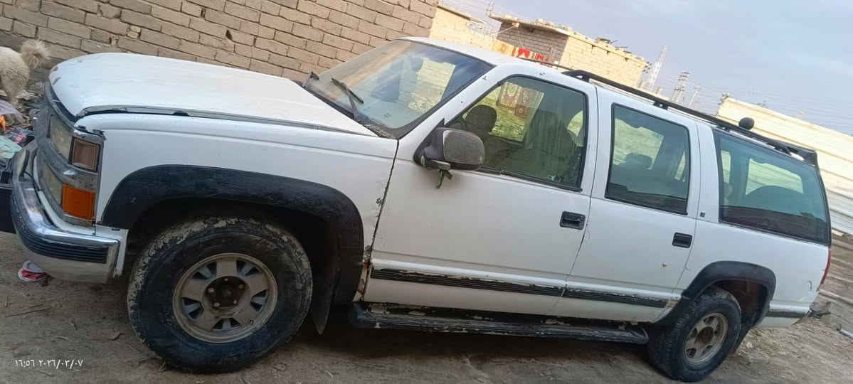 السلام عليكم 
جمسي ميدل 97سياره يي نقص مابيه تريد تفاصيل كثر تصل واني بخدمتك مكاني بصره قرنه سعر 28وبيه مجال 
***********
