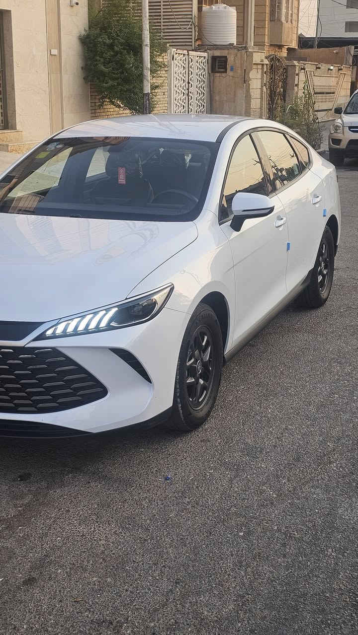السلام عليكم
BYD كن بلاص 
رقم بصره حره تحويل ثاني يوم 
ماشيه 26 KM مكفوله السياره 
العنوان بصره 
السعر 122 وبيها مجال 
رقم الهاتف ***********
