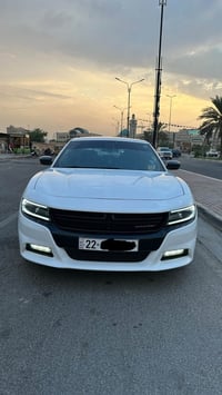 دودج جارجر • ٢٠١٧ • ٧٢٠٠٠ ميل