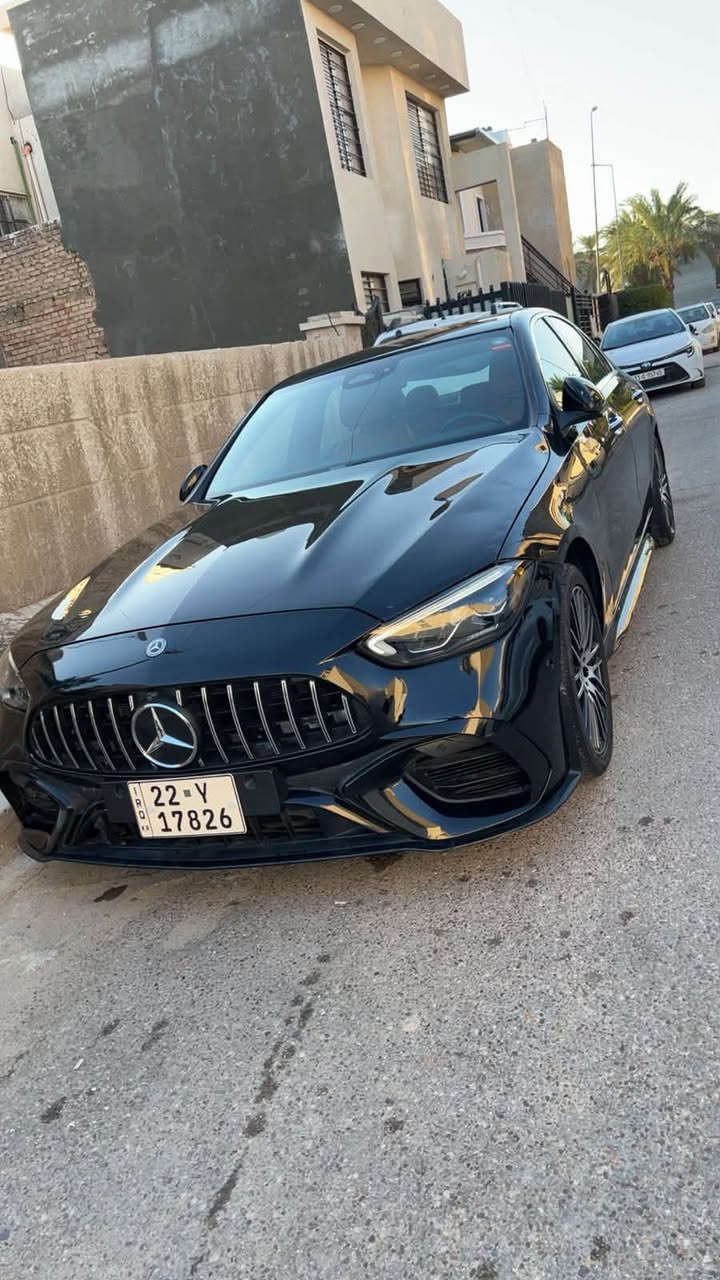 🔥 للبيع | Mercedes-Benz C300 AMG Kit 2023 🔥
سيارة مميزة جداً، تجمع بين الفخامة والأداء الرياضي، بحالة ممتازة وجاهزة للاستخدام.

▪️ موديل: 2023
▪️ وارد أمريكي
▪️ الممشى: 38,000 كم فقط
▪️ اللون الخارجي: أسود
▪️ اللون الداخلي: جلد مشمشي فاخر
▪️ محرك 2.0 تيربو + هايبرد خفيف (48V) بقوة 255 حصان
▪️ قير أوتوماتيك 9 سرعات
▪️ دفع رباعي (4MATIC)
▪️ كت AMG كامل (داخلي وخارجي)
▪️ بانوراما
▪️ فول أوبشن
▪️ شاشة عدادات ديجيتال + شاشة وسطية كبيرة
▪️ إضاءة داخلية Ambient متعددة الألوان
▪️ نظام صوت Burmester
▪️ كاميرا 360°
▪️ حساسات أمامية وخلفية
▪️ Apple CarPlay وAndroid Auto
▪️ مقاعد جلد كهربائية مع ميموري
▪️ إنارة LED ورنكات AMG

✅ سيارة نظيفة جداً ومعتنى بيها، جاهزة للاستخدام ولا تحتاج أي مصروف.

💰 السعر: 32.000$ 

📍للاستفسار والمعاينة التواصل على الرقم :***********

