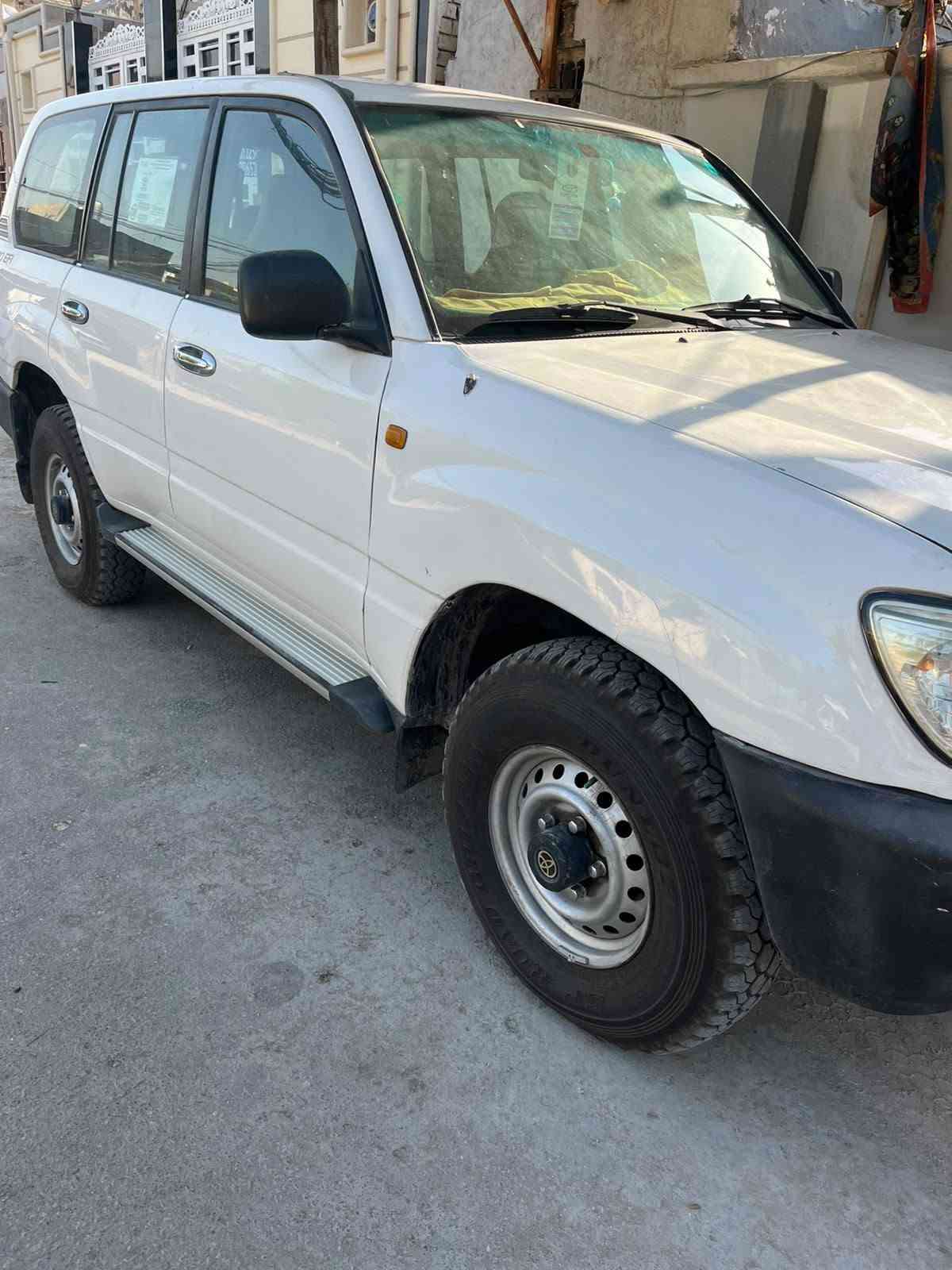 للبيع او مراوس بكاز سياره جديده صبغ عام بدون معجون رش جماليه مديل ٢٠٠٤ رقم بغداد انكليزي باسمي مكينه كير حداديه جديده فورويل نقص درايم وكاردن تخم تاير تبريد شغال مكانهه نجف السعر ١٤٥ رقم ***********
