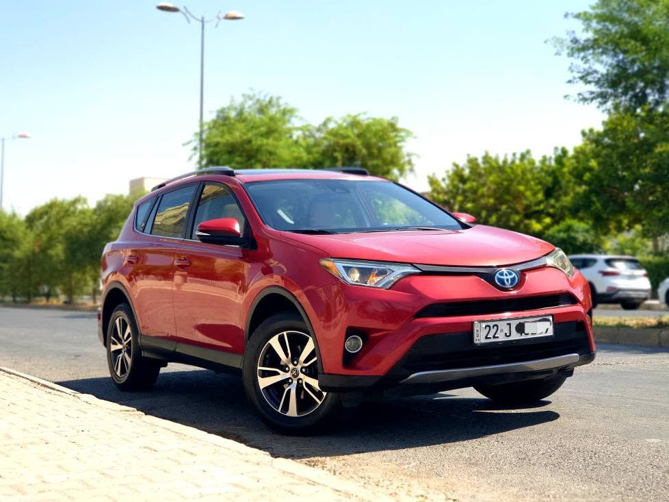 TOYOTA RAV4  AWD / XLE 

مودیل 2017 

دواخل بیجی و اسود
مواصفات XLE امریکی
دبل اکسل 4X4
المسافە المقطوعە 64 mile ڕۆیشتووە
محرک 2.5 ما مفتوح
V4 اربع سلندر 

ملاحظة : ضررها جاملغ واحد مع بقعتین بالباب + تعدیل بارد واحد 

تێبینی : تەنها یەک چاملغ و دوو پەلە سبوغی هەیە لەگەڵ یەک بست ساردی 

مواصفات ( سلایت ـ بلاجکتور ـ دبل اکسل ـ حساسات ـ تحكمات ستیرن فول ـ مرایة كهربائیة ـ بلاجکتور ـ مقاعد کهربائی ـ صندوق شفط ـ شاشە و کامیرا )

السعر 163 ورقە و مجال قلیل 

کیر + محرک + تبرید + تحویل بشرط
رقم + سنویە + هزە کلها جدید لـ 2031 

*********** موجود واتساپ ـ ڤایبر أربيل, العراق
