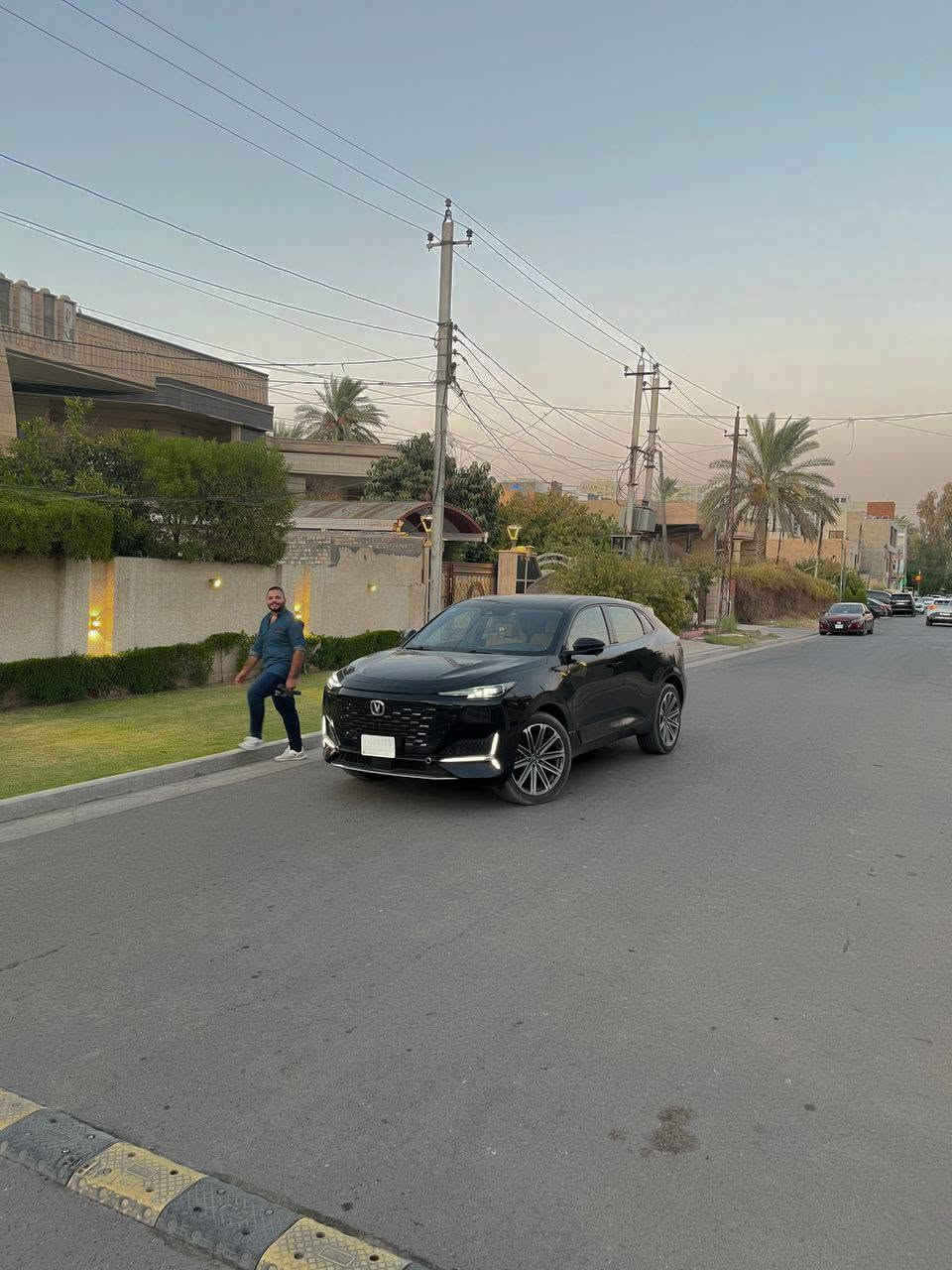 شانجان يوني كي (UNI-K) موديل 2024
فول مواصفات لون اسود نيلي 
سقف بانوراما 
مقاعد تدفئه تبريد امامي
ماشيه السيارة 110 الاف كيلو متر
كاميرات 3D ويجي 2D
دوسات كهرباء مع فتح وغلق الابواب
شاشات لمس
صندوق كهرباء
سستم صوت من شركة SONY
سماعات بالمقاعد
يدات ابواب مخفي
انظمه التحكم لمس
رادار + تحديد مسار + قياده ذاتيه
كاميرات 360 درجه
نظام كاميرات 3D
كاميرات مرايات جانبيه بدقة 4k
حساسات 360 درجه
هاند بريك كهرباء
نظام auto hold
شاحن واير ليس
لايت وبك لايت LED

حرة السياره بسمي تحويل ثاني يوم 
ورقم جديد عليها

السعر  33  مليون 

مكانها بغداد 
للاستفسار الاتصال على 
*********** بغداد, العراق
