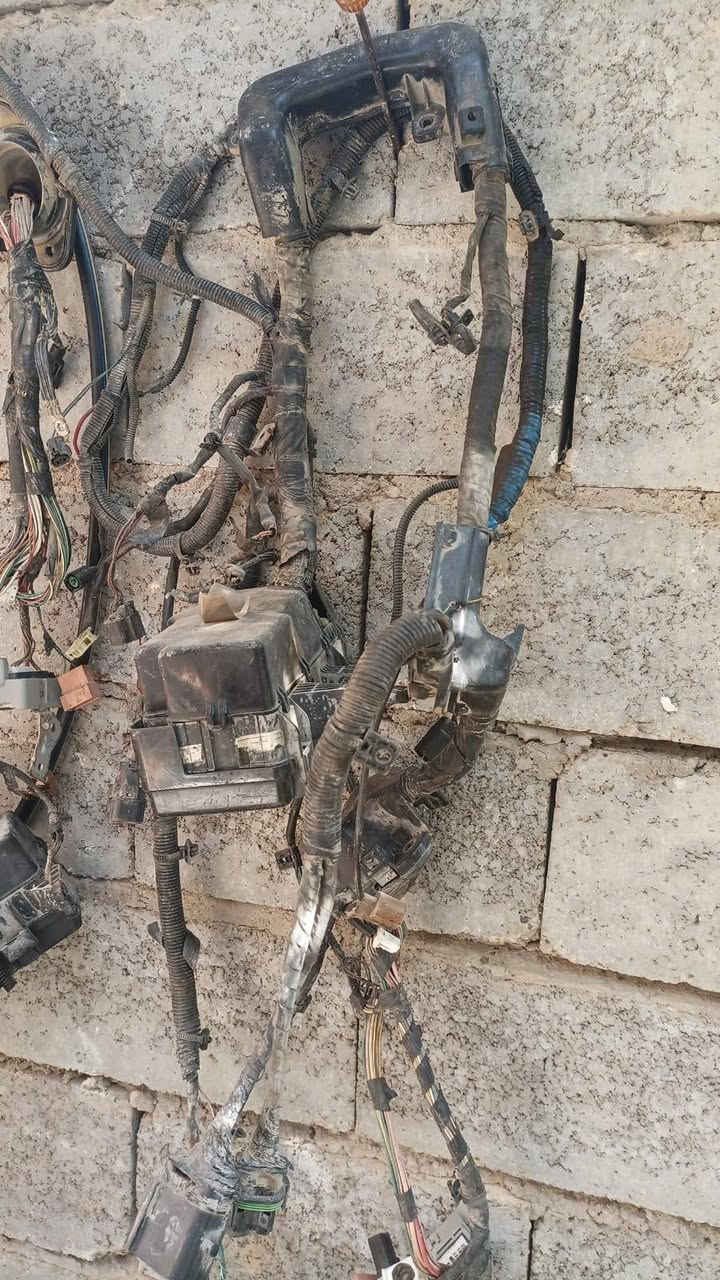 السلام عليكم
غراض استاركس للبيع محرك بي بخار وتنقيص بم كهربائي وجعمغه وراديتر ماء وضفيره وعقل ودوسات كلج وبريك وساعات
مكان فلوجه ***********
