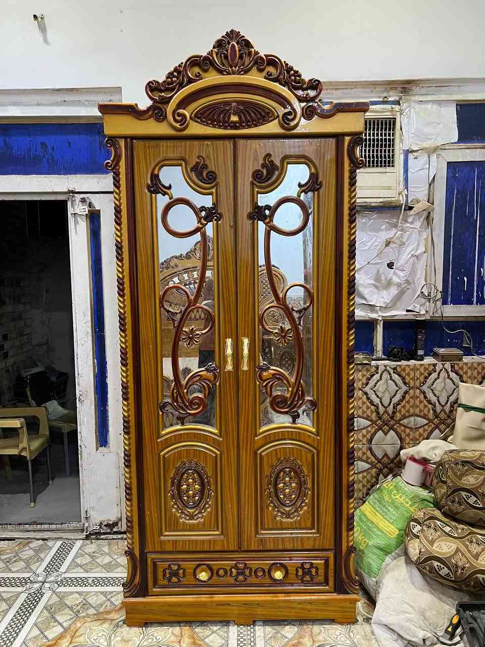 غرفه نجاره تفصال صاج ام السته جديده كلش سعر 850 عنوان سوك الشيوخ حي العسكري 
***********
