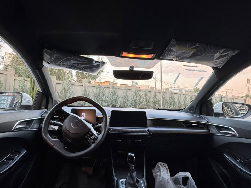 Mg3 2025
مۆدێل2025
30.000 رۆشتوە
کلین بێ بۆیاخ و بێ پارچە
نرخ 10400$ مەجال.
***********
