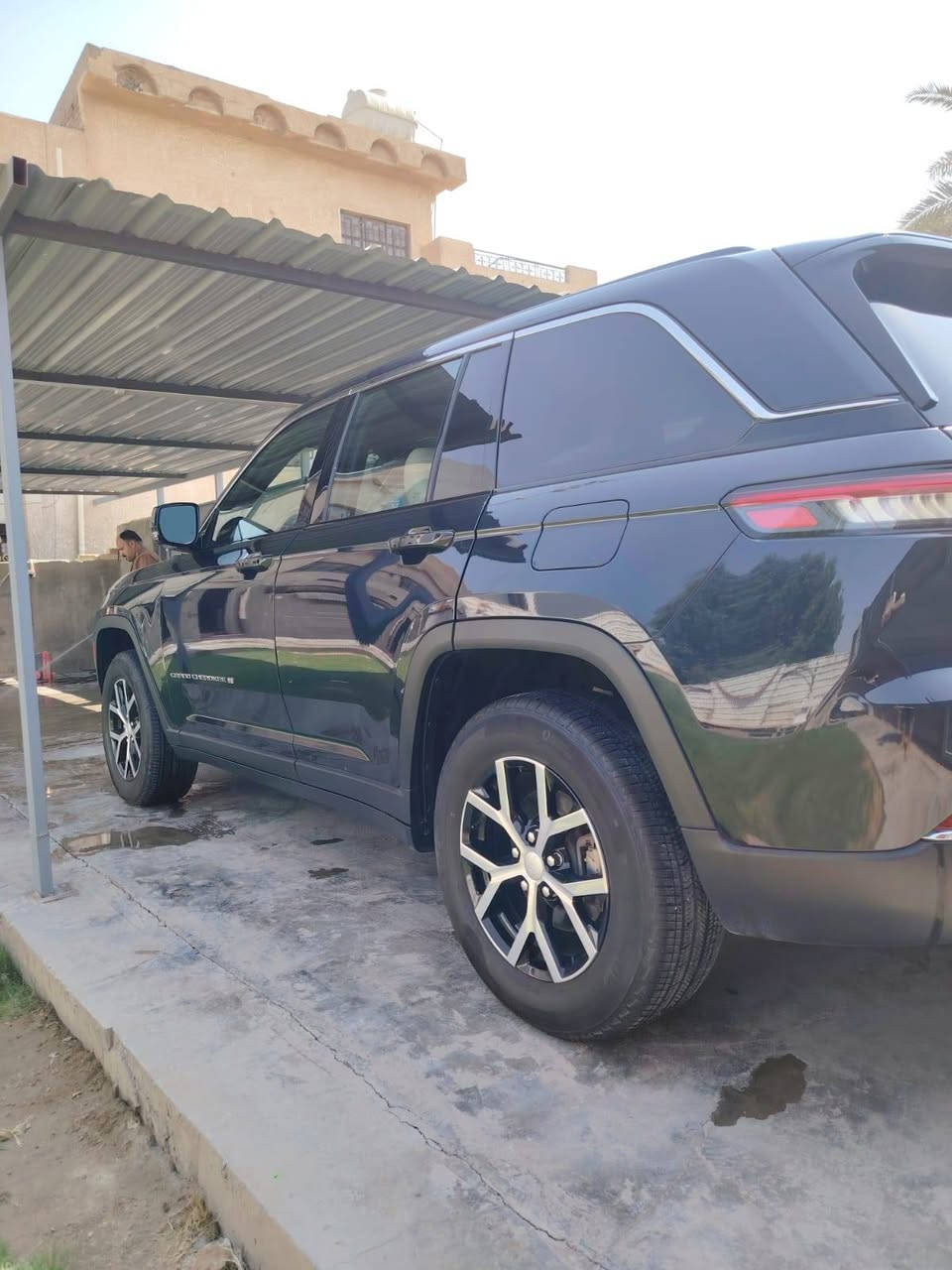 جيب شيروكي 2024
ماشيه 21000
تخم تاير
يوجد بارد واضح في السونار
حداديه جديده
كشنات تدفئه وتبريد الاماميه والخلفيه
كشنات كهربائيه الاماميه
اللون اسود غير محدد
بصمه
كامره خلفيه
رادار
تحديد مسار
تثبي سرعه
حساسات خلفيه
تشغيل عن بعد
صندوق كهربائي
السعر ٣٢٠٠٠ الف دولار مجال بسيط 
شهداء التحويل بعد سنتين
حجم المحرك 3600
6 سلندر

رقم للاتصال 
***********-***********
