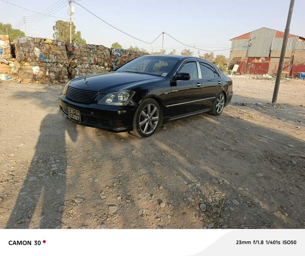 شاهينة ٢٠٠٥
١٨٠ كؤدي هية 
كامل بةرمةجة
كامل جاهيزة 
قفلو كؤتاي ٤٥ گلاية
*********** كيفري, ديالى
