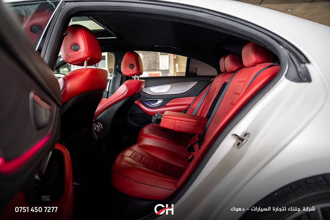 Mercedes-Benz CLS450 4MATIC

السنة: 2022
الممشى: 63,000 كم
الحالة: USA
الحالة الخارجية: بابان مصبوغان
الموقع: دهوك

المحرك ونظام الدفع:

* محرك 6 سلندر خطي 3.0 لتر Turbo
* نظام Mild Hybrid EQ Boost
* القوة: 362 حصان
* العزم: 500 نيوتن متر
* ناقل حركة أوتوماتيك 9 سرعات 9G-TRONIC
* نظام دفع 4MATIC
* تسارع 0–100 كم/س: حوالي 4.8 ثوانٍ

المواصفات:

* شاشة MBUX
* عدادات رقمية
* Apple CarPlay + Android Auto
* كاميرا خلفية
* حساسات أمامية وخلفية
* مقاعد جلد
* مقاعد أمامية كهربائية مع ذاكرة
* تدفئة المقاعد
* فتحة سقف
* Ambient Lighting
* دخول وتشغيل ذكي
* مصابيح LED
* جنوط ألمنيوم
* أنظمة أمان ومساعدة السائق

📞 ***********
شركة جلنك وليد صبري – دهوك

#Chalank_cars_duhok

نص مكتوب في الصور:
- *********** CH شركة چلنك لتجارة السيارات - دهوك
