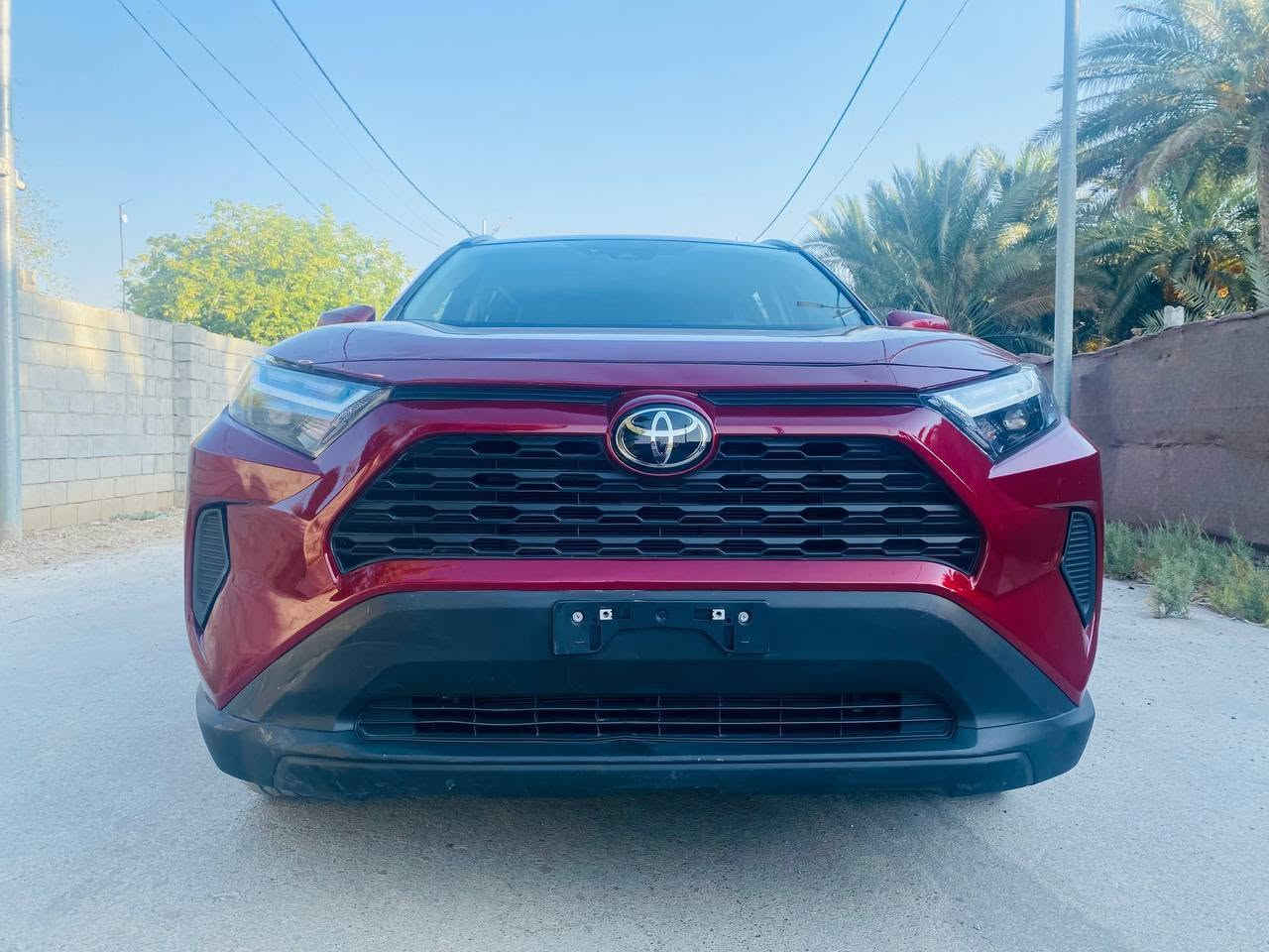 RAV4   XLE   2025   HYBRID
السيارة اخت الكلين 
بدون ارباك 
بدون تبديل 
بدون صبغ 
بدون شواصي 

كلشي بيها بلادي غراضها كلها جتي وياها 
بس شديتهن، ما اشتريت الها اي قطعة حتى راديتراتها بلادية حتى الدعامية هم بلادية

ماشية ٣٥ الف 

السيارة بدون اي نقص

رقمها مجاني تترقم جميع المحافظات ما عدا الشمال 

مكاني ديالى بعقوبة 
للأستفسار اكثر الاتصال على الرقم 

***********
