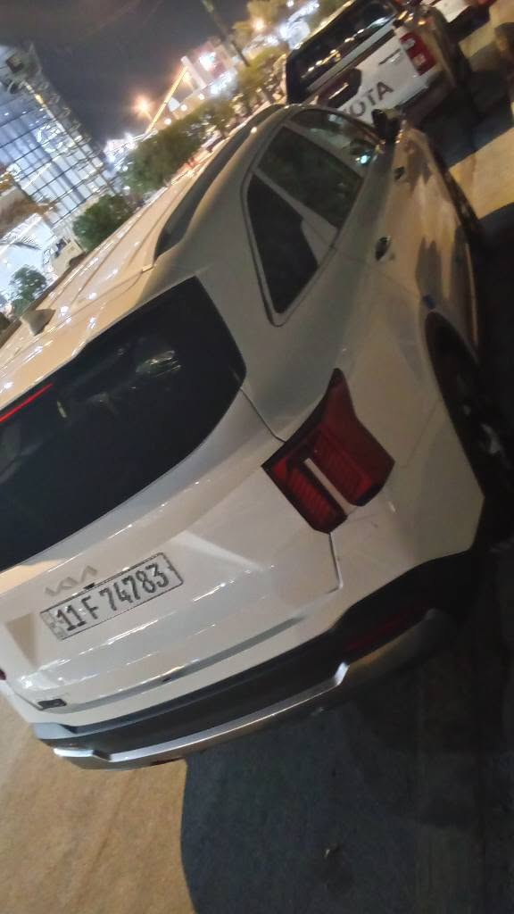سورنتو 2026 زيرو ماشي الف 4 كامرات ضمان المجموعة الدولية مكانها الكاظميه للاتصال *********** بغداد, العراق
