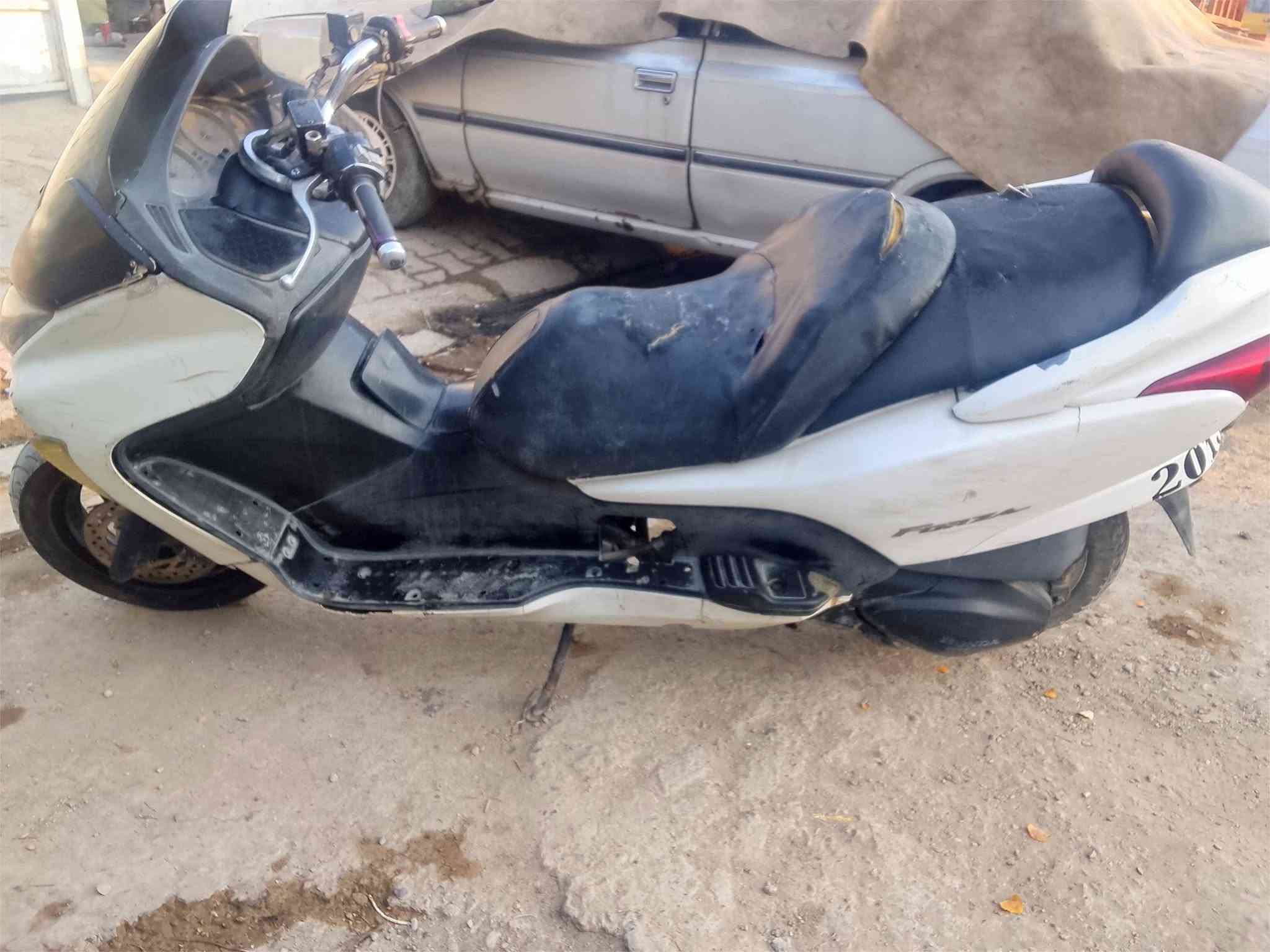 فورزة • ٢٠٠٨ • مبدلة