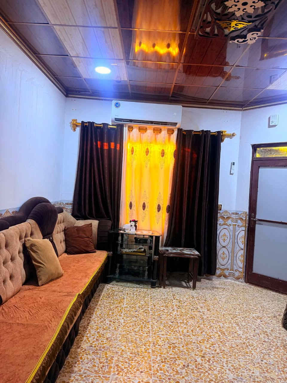 🏠 لدينا دار للبيع في الموصل جانب الايسر في حي سومر قرب مولدة العساف
مساحتة /١٥٠م
طابق واحد
بناء الدار /حديث

💰 السعر على الخاص أو مراجعة مكتبنا

📞 مكتب الكنز للعقارات
***********
***********
