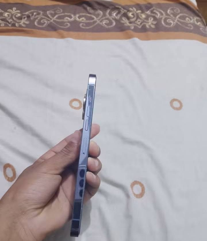 آيفون ١٣ • ذاكرة ٥١٢ • بطارية ٨٣٪