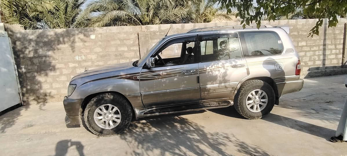 سلام عليكم عندي
مونيكا للبيع 2001 رقم بصره انكليزي مصبوغة عام جمالية تحويل ثاني يوم
السعر ١١٠وبي مجال 
عنوان بغداد تقاطع النهروان *********** ماركت القمة ***********

اتصل وبيك خير ودلل
