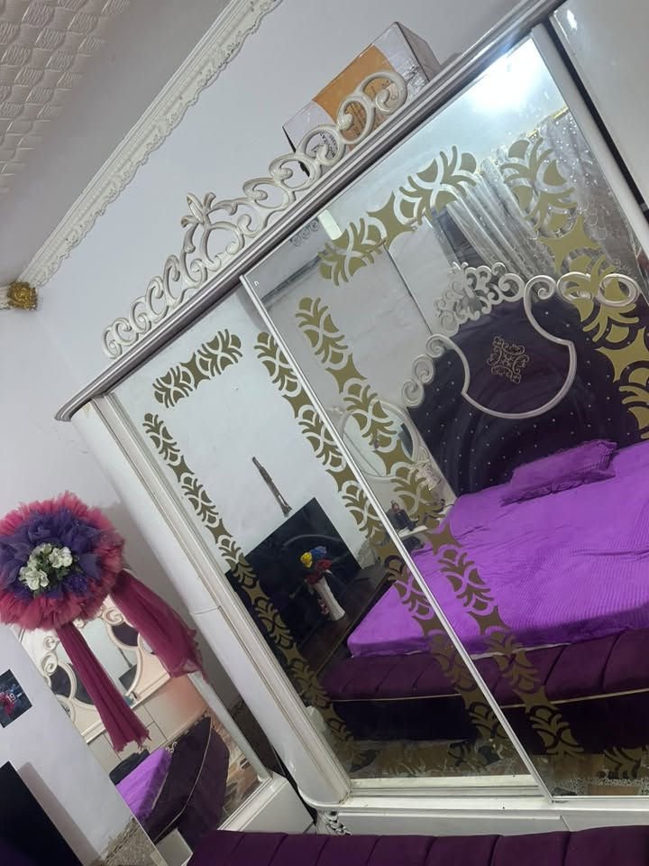 غرفه نوم نضيفه لبيع. ؛
ستفسار ***********
