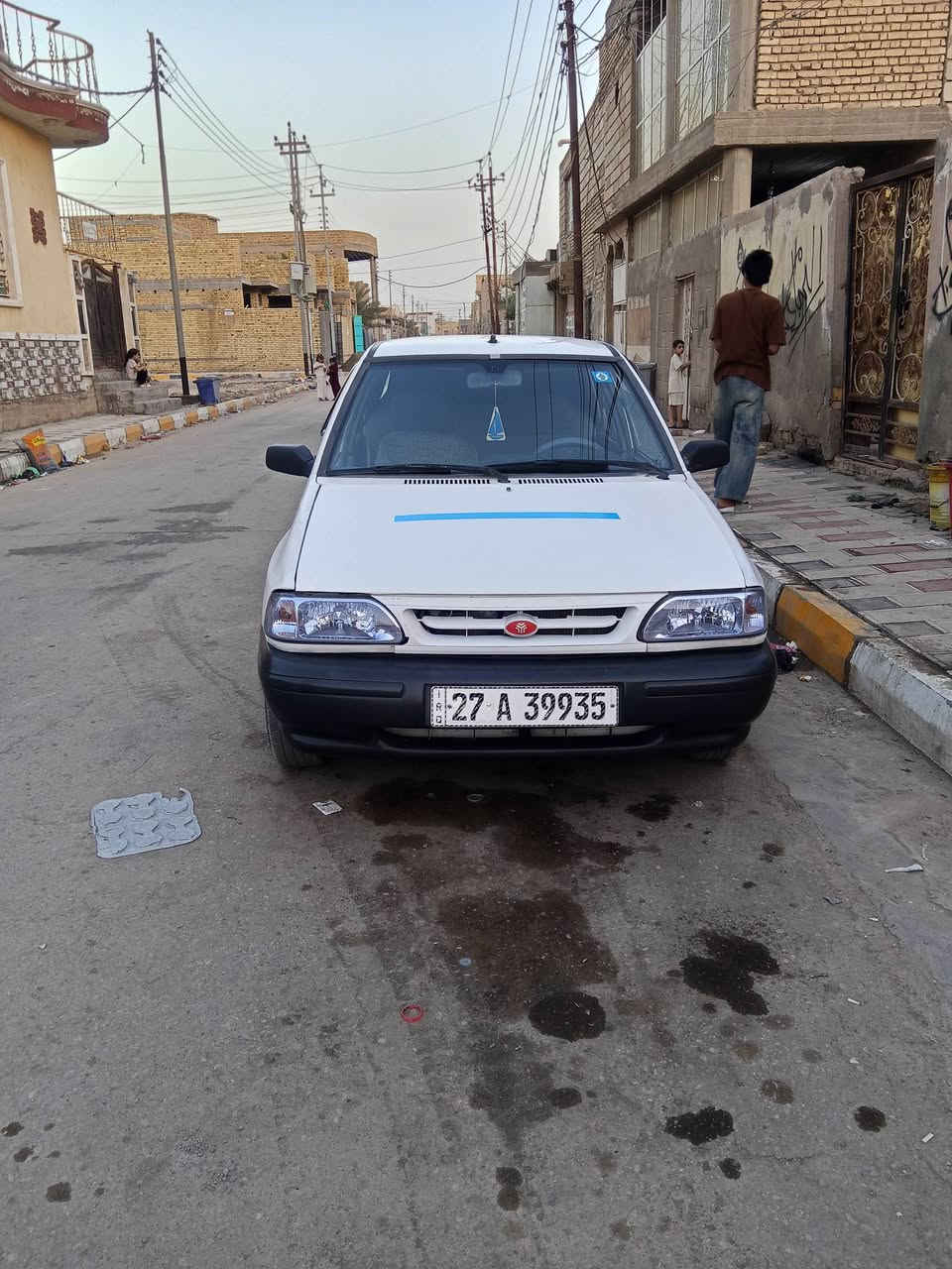السلام عليكم سايبه مديل 14جاهزه ومكفوله من الضربه كير ومحرك وحداديه وطخم تاير جديد لبيع أو مراوس بسمند نضيفه أو بجو مكاني ذي قار سوق الشيوخ سعره ب25وبيه مجال لشراي ***********
