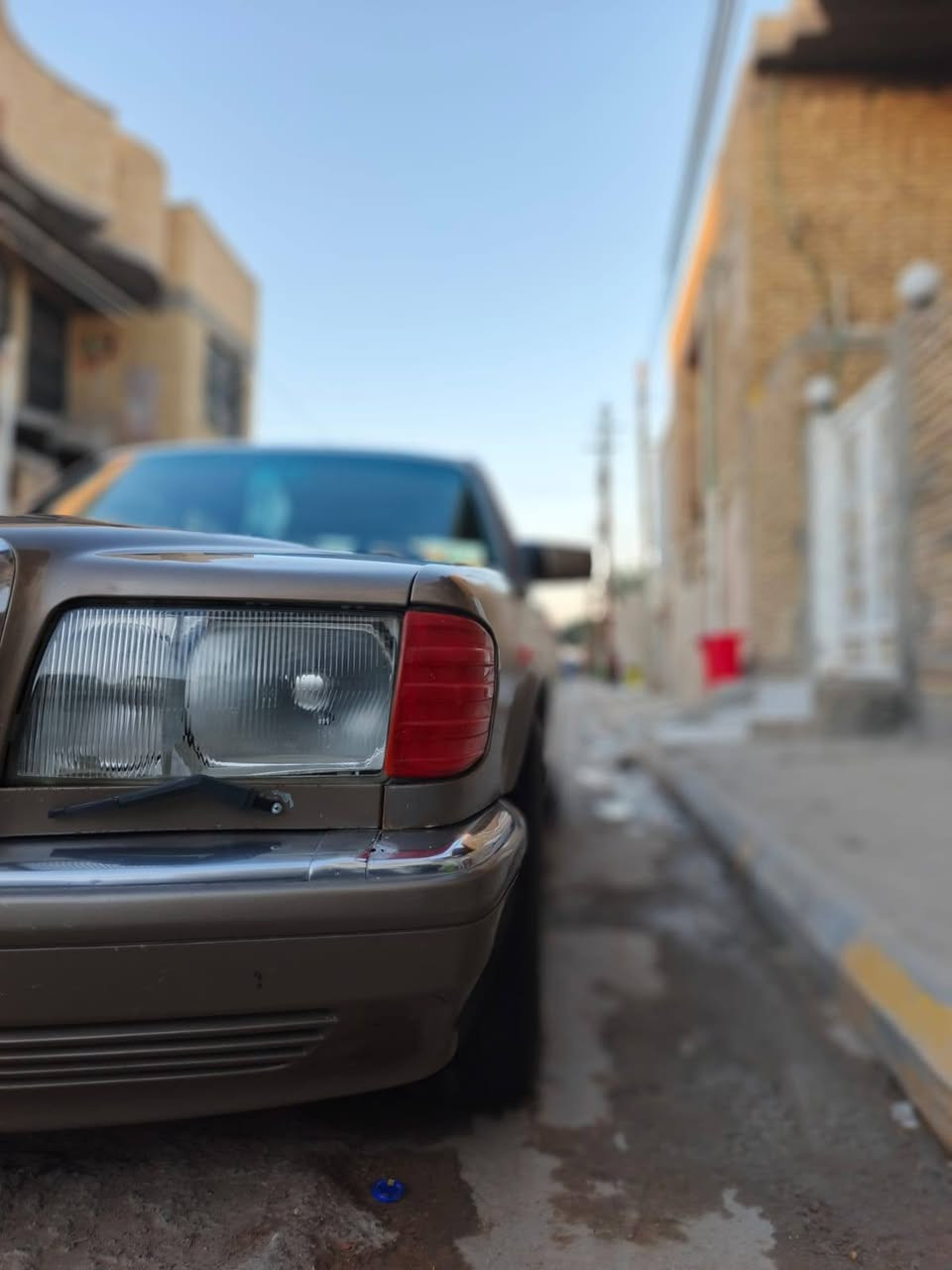السلام عليكم سياره مارسدس رائاسي مكينه بلاديه عنكبوت قبق اسود سياره جاهزه تخم تاير جديد كهربائيات كله شغاله تبريد شغال سياره جاهزه عل اخير سعر 60وبيه مجال للشراي مكان الناصريه مركز رقم ***********
