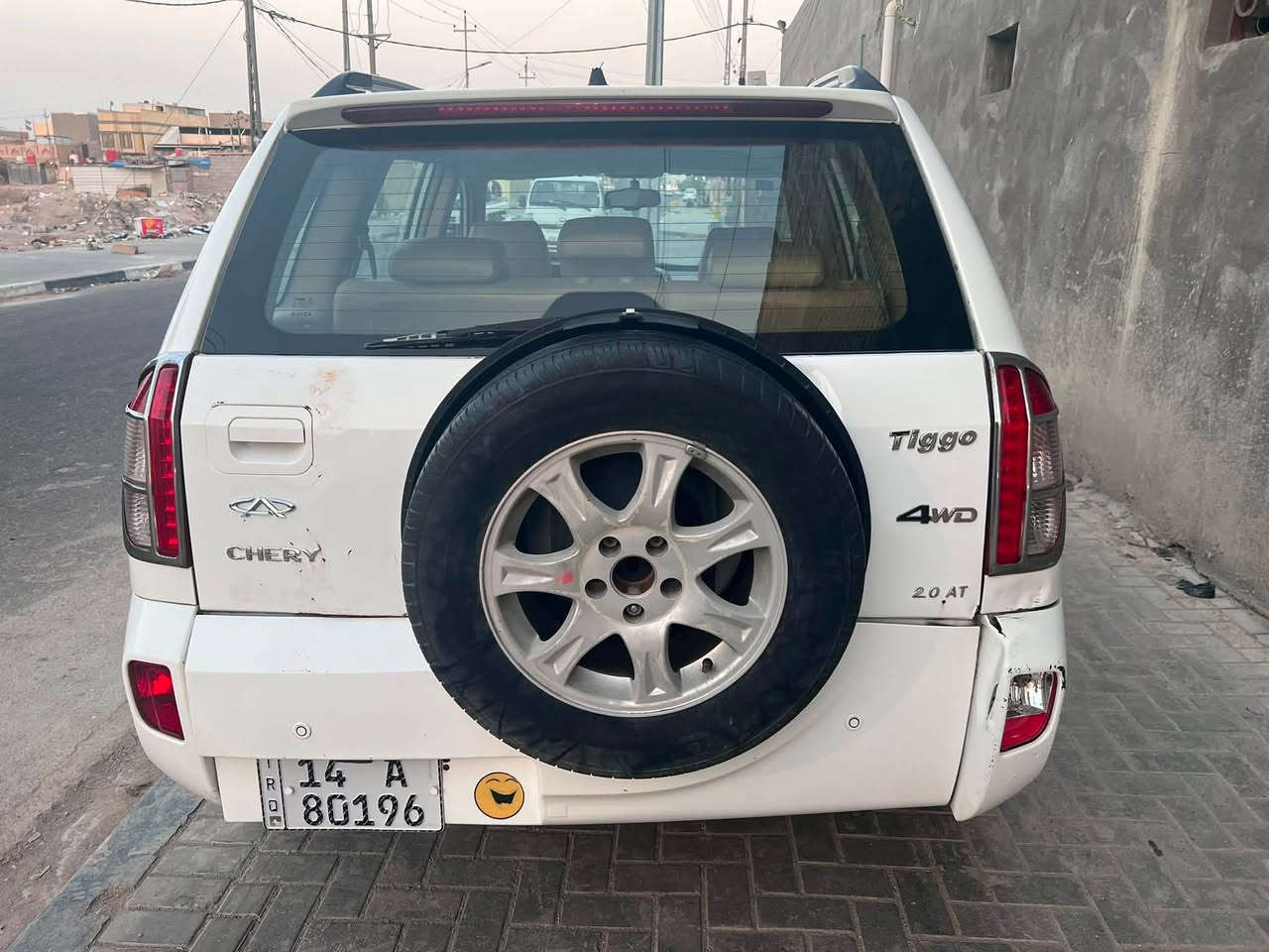 تيكو مديل ١٥ 
محرك ٢٠٠٠ يحمى بيه كازكيت 
كير ميكانيك 
بدون صبغ بس طخات بسيطه واضحه بالصور
سعر ٥٠ وبيه مجال 
رقم راعيها ***********
