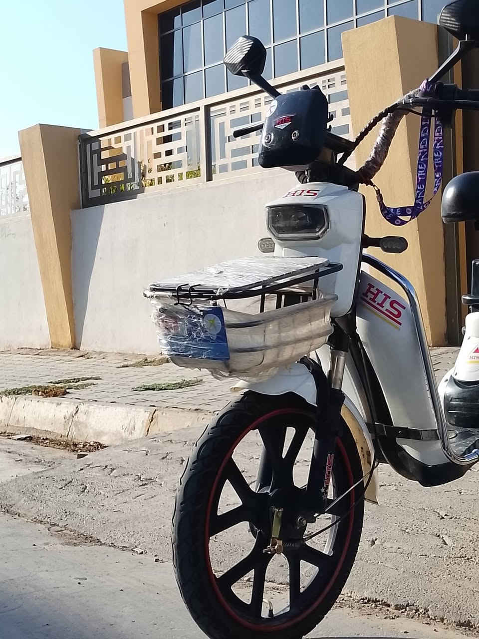 ادمین وافق دراجە حجم 20البیع سبب البیع احتاج فلوس سعر 275 وبی مجالل *********** واتساب مکان کرکوك

