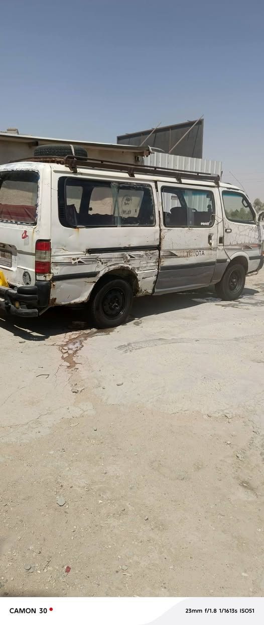 السلام عليكم هايسه تيوتا مديل 95للبيع او مراوس بسياره تكسي
حداديه تايرات نضيفات كير مكينه  كازاكسن خير من الله  السياره مكانه كربلاء رقم اماني بصره  راعيه يمي بكربله ويريد مداور  السياره بيه خط حي الحر  السياره عوزه ترتيب شويه  
كشره شوف عينك شواصي مكفوله من الحيم والفطر بلاد  اي ستفسار راسني وتساب ***********///او اتصال ***********
