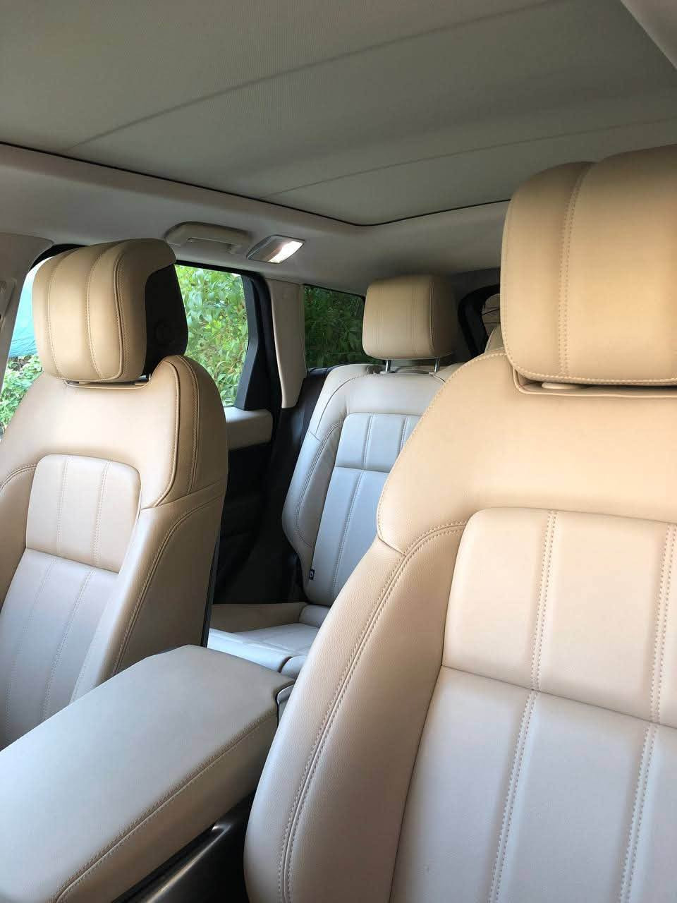 Range rover 2022
6 سلندر 

ماشيه 30الف 

اللون المميز شامواه 

وارد امريكي 

فتحه سقف

حساسات 

كاميرا خلفيه

سياره نظيفه وماشيه قليل 

ارقام دهوك تحويل مباشر 

للاستفسار :***********
