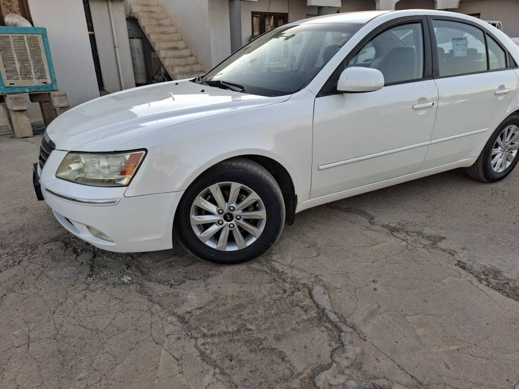 هونداي سوناتا وارد امريكي محرك كير تبريد كلو شرط 
محرك 2400 دوش
تفاصيل اكثر اتصل *********** موصل, نينوى
