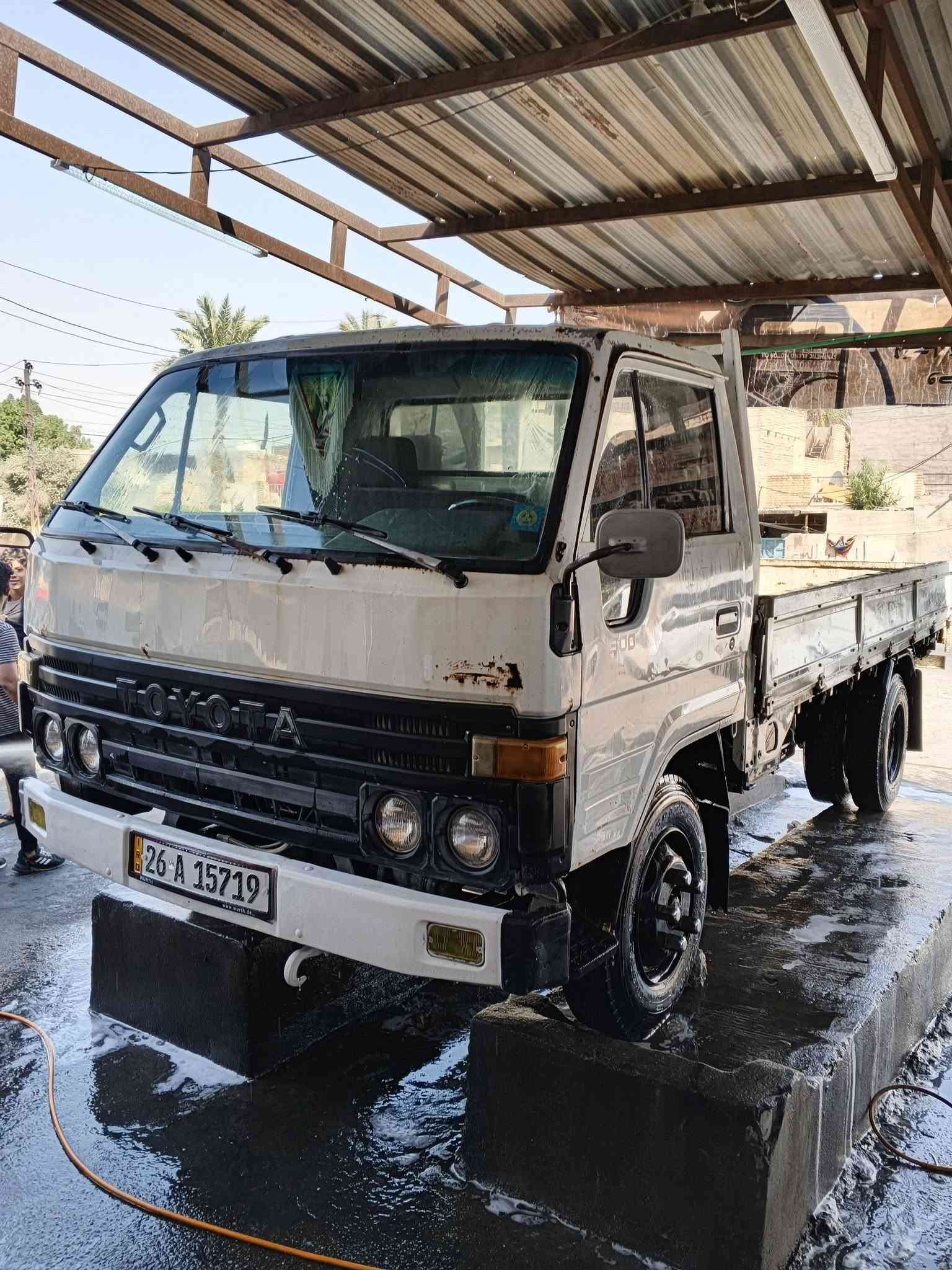 تيوتا داينا 3 ماسحات القمارة العريضه رقم صلاح الدين باسمي دولي انكليزي موديل 1992 اصل يسره بلاد 
كفالة عامه من الصبغ شاصي ورقم شاصي واضح ومكفول تخم تاير جوبلس تحويرة 17 جديد كير مكينه اكسل كفالة 
#بانزين_مو_كاز 
مكاني بغداد البلديات
*********** اتصال
*********** واتساب 
#السعر_62 ورقه رحمة الوالديكم لحد يكسر بالحلال الحلال جاهز وكلش نظيف
