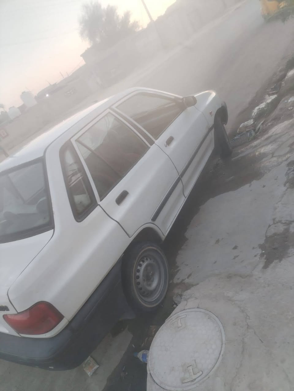 السلام عليكم سايبه موديل ت٩ سياره محرك وكير وتبريد مكفول بسمي شواصي مكفوله السعر ب٣١ وبيه مجال الشراي *********** مكان بغداد سياحي قرب حيل نصر
