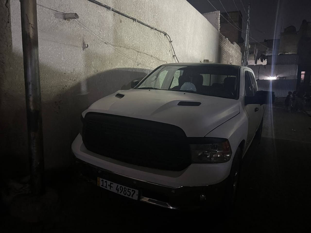 سلام عليكم دوج رام 2019  باب طويل وبدي طول كلاسك جهازه من كلشي 
حادث صفحه اليسره وصبغ عام 
رقم بغداد تحويل مباشر 
سعر 145قفل
رقم ***********
