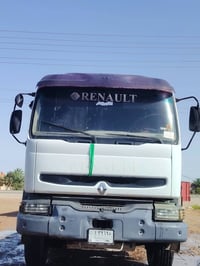 رينو • موديل ٢٠٠٧ • بدون مكينة